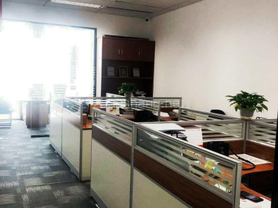 重点推荐 广州天河周大福金融中心小面积出租 豪装带家私 3+1