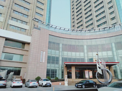 (出租) 新城科技孵化大厦写字楼出租