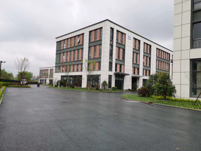 江西南昌新建区独栋2400平米厂房出售，可办房产证，新园区，高速口