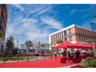 南昌市4800平米标准厂房出售，50年产权，可按揭