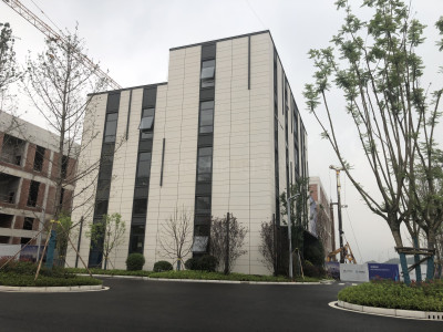 北碚区厂房出售西部科学城北碚园区厂房出售，面积1100平，可安航车