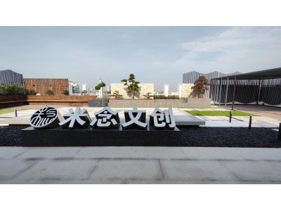 金山卫中心地段精装修 送办公家具