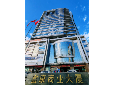 东莞市黄江镇52000平精装甲级写字楼出租，采光好，停车充足，商圈配套