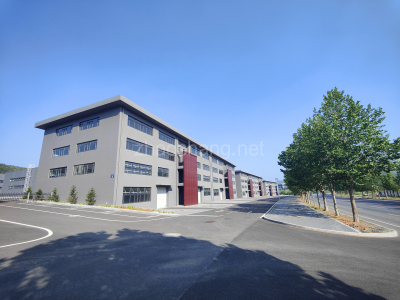 大连市金州区1000至4000平三层厂房出售,3300元/平