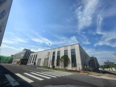 南昌新出独栋两层3千平米全新厂房出售首付2成